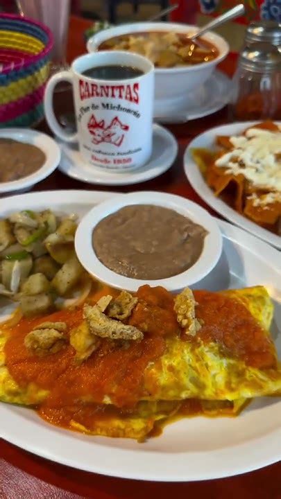 Mexicos BEST Carnitas is in this tiny town in Michoacán shorts foodshorts